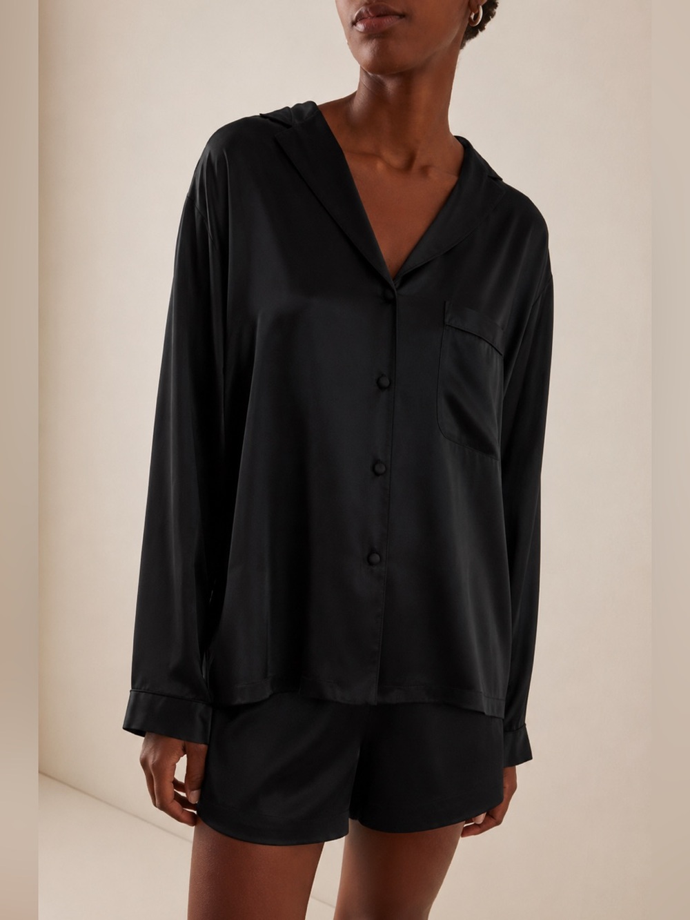 Victoria’s Secret Gold Label 100% Silk Black Pajama Shirt Sleep Top Vintage M